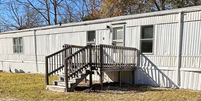 Primary Photo - 532 Harbor Dr