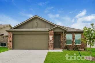 Building Photo - 1324 Amapola Dr