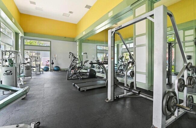 Building Photo - 1055 Crystal Way