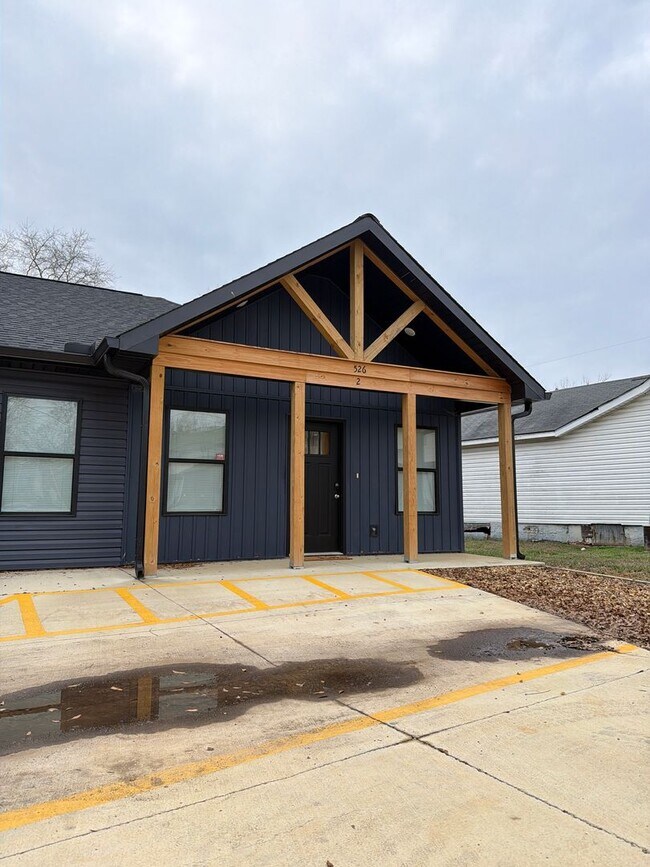 Building Photo - 526 Gadsden Rd NW