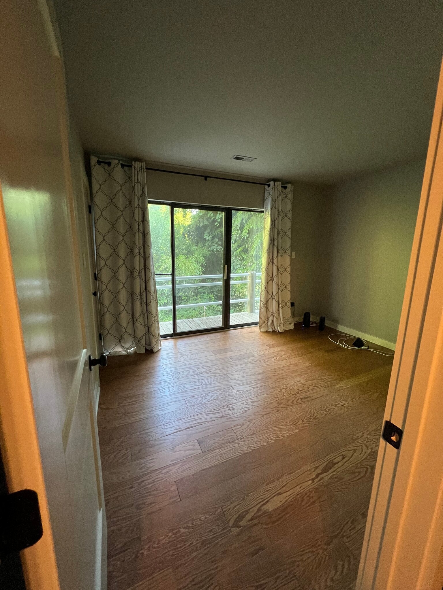 bedroom 1 - 130 E Longview St