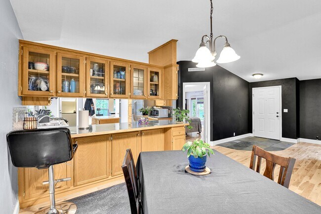 Building Photo - 2773 Coyote Cir