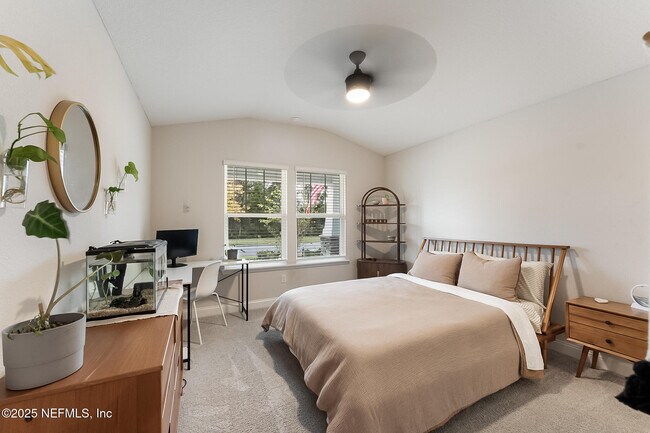 Building Photo - 50 Sydney Cv