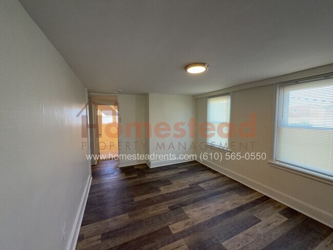 Building Photo - 20 Marshall Ave