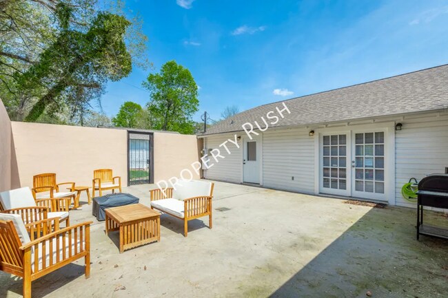 Building Photo - 1308 Dry Valley Rd