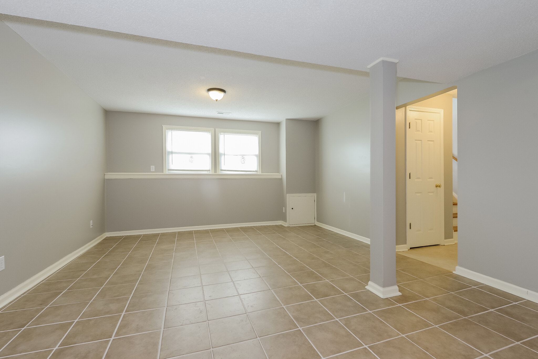 Building Photo - 1608 Johnston Dr