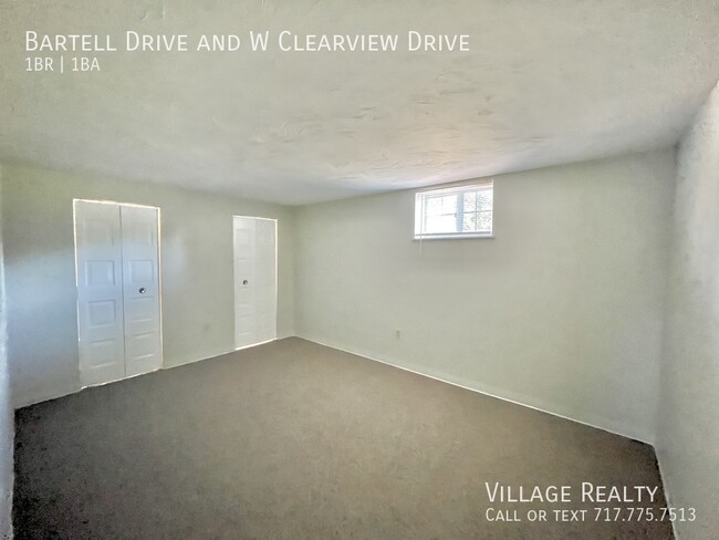 Building Photo - Newly-remodeled 1-Bed Convenient to I-83 &...