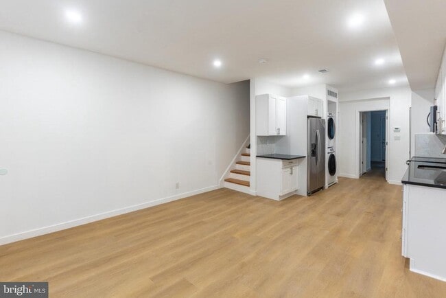 Building Photo - 3631 Warren St