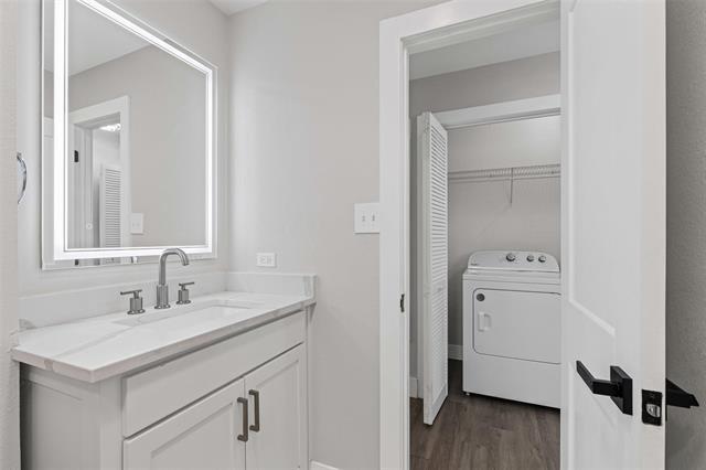 Building Photo - 409 Tucson Ct