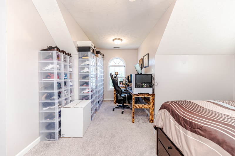 Building Photo - 174 Falling Leaf Dr