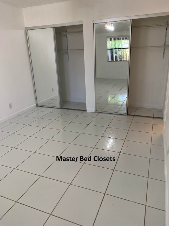 Building Photo - 4958 Alder Dr