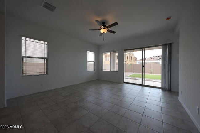 Building Photo - 7683 W Smoketree Dr