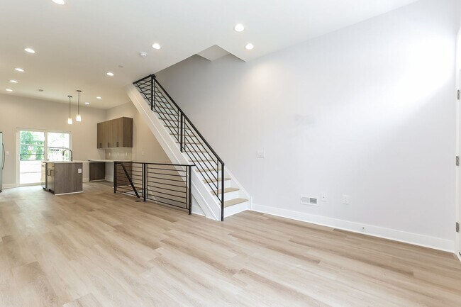 Building Photo - 1414 S Fallon St
