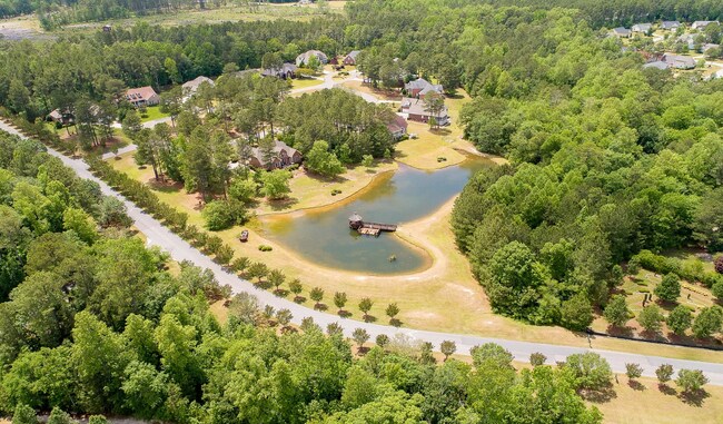 Building Photo - Resort Living. Fort Bragg Close. This is the One.