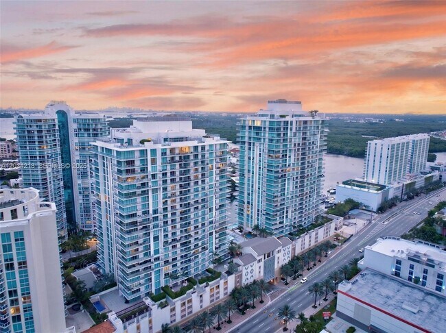 Building Photo - 300 Sunny Isles Blvd