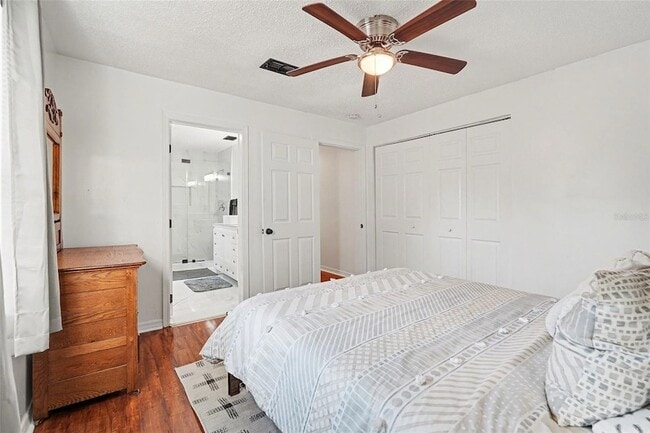 Building Photo - 6305 S MacDill Ave