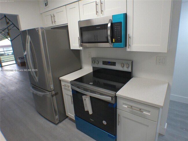 Building Photo - 2601 NW 48th Terrace