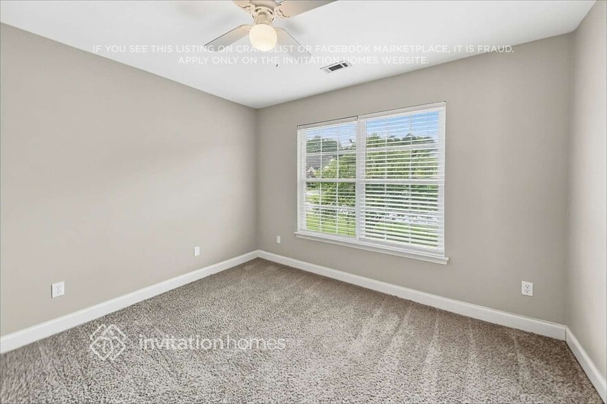 Building Photo - 154 Shoal Park Dr