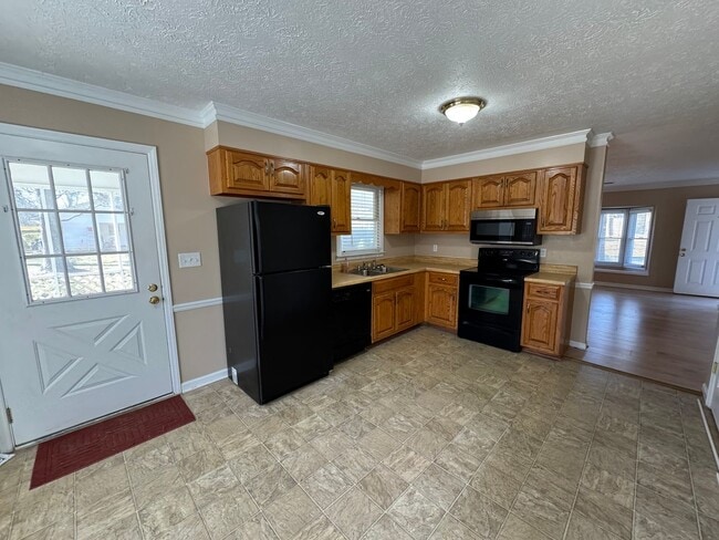 Building Photo - Updated 2/1.5 Duplex in Armuchee- $1,295