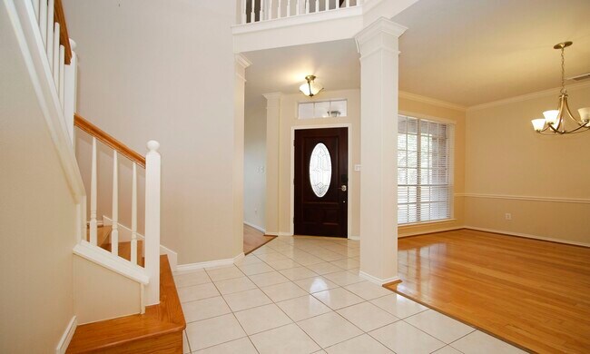 Building Photo - 16207 Waiting Spring Cir