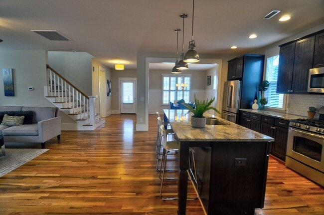 Building Photo - Impeccable Briar Chapel (Chapel Hill) home!