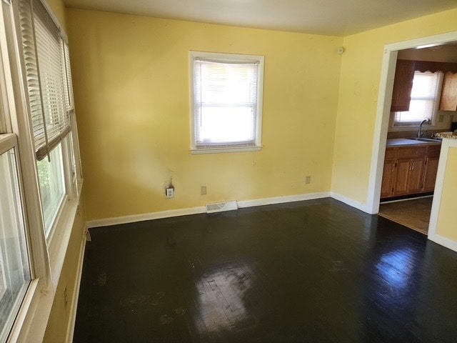 Building Photo - 2105 Larkspur Dr