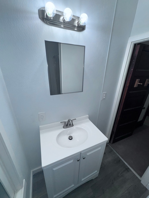 Building Photo - 650 W 3rd St