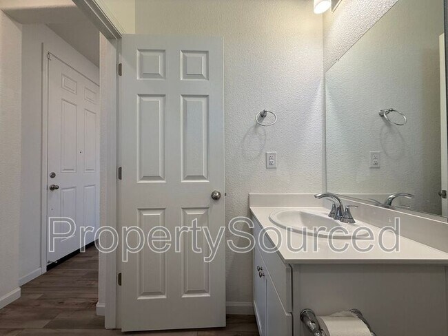 Building Photo - 15601 Sierra Mar Rd