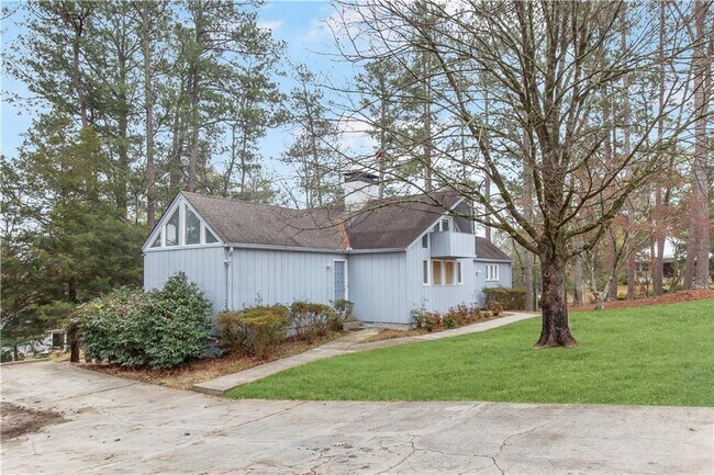 Building Photo - 264 Jones Dr