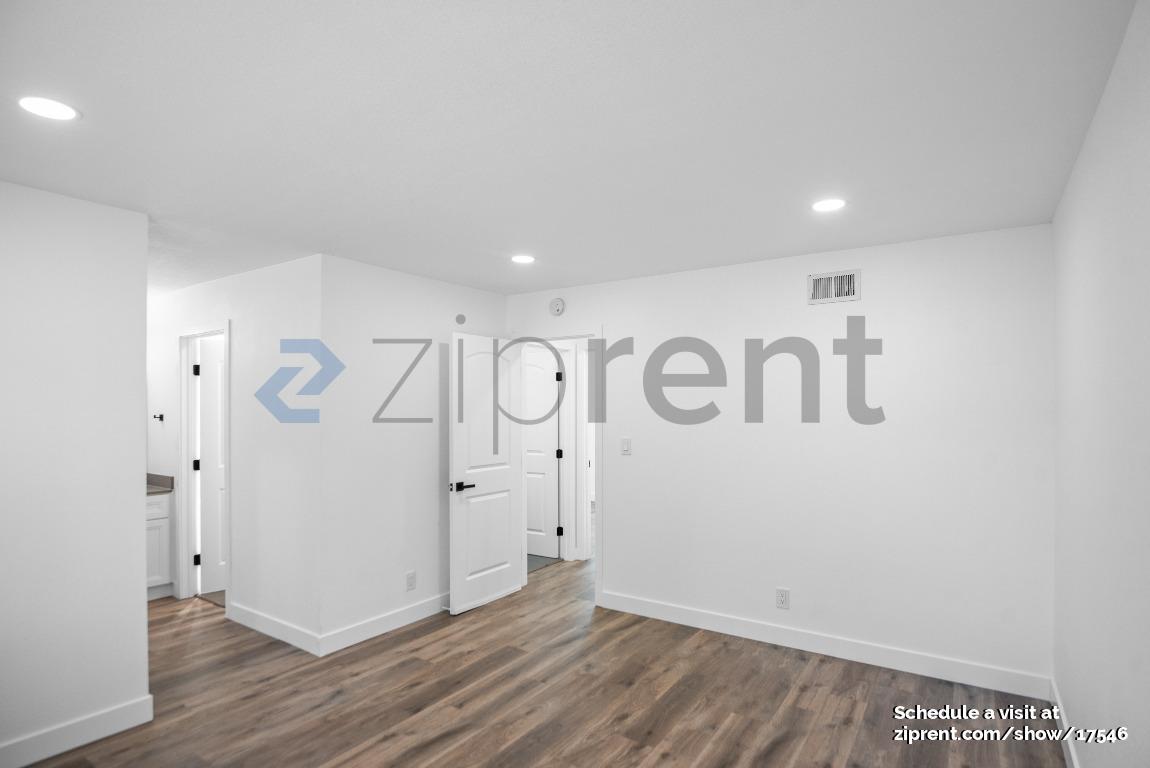 Building Photo - 999 Rawlings Dr