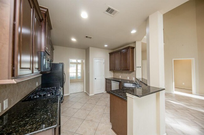 Building Photo - 4019 Windmill Creek Dr