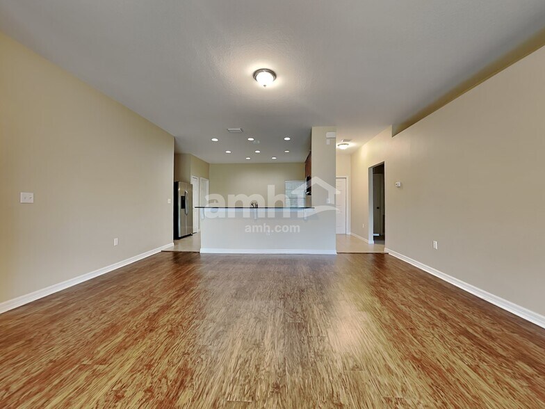 Building Photo - 3905 Constantine Loop