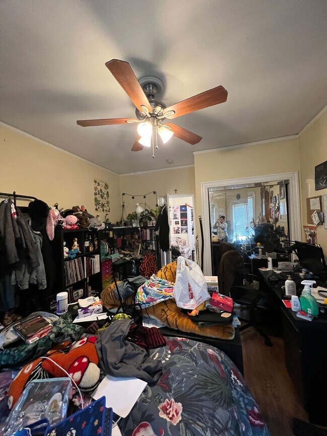 Building Photo - 21 Chandler St