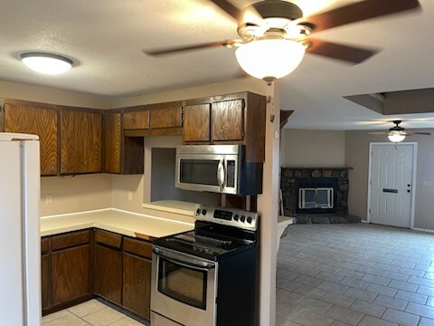 Building Photo - 902 Cynthia St