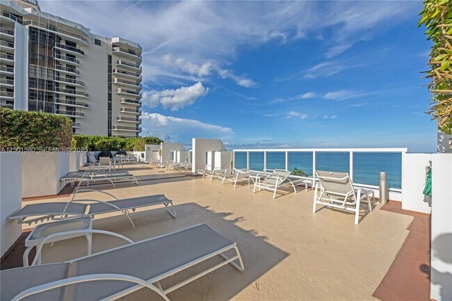 Building Photo - 6365 Collins Ave