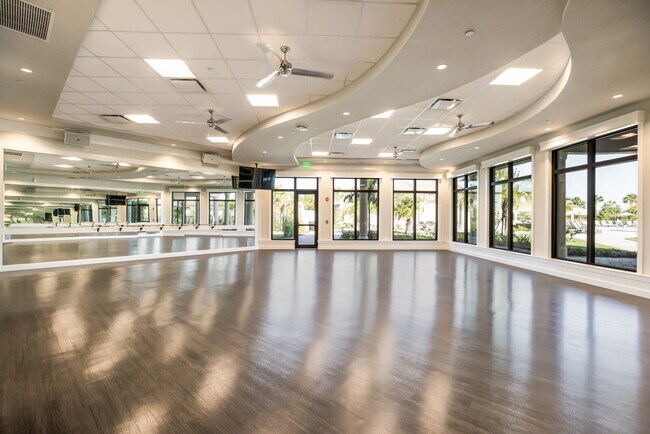 Aerobic and Spin Classes - 17006 Vardon Ter