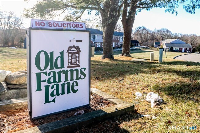 Building Photo - 62 Old Farms Ln