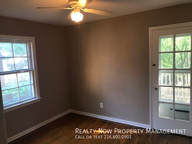 Building Photo - 13838 Cedar Rd