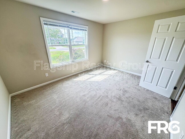 Building Photo - 110 Highland Pk Dr