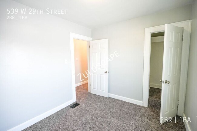 Building Photo - 539 W 29th St