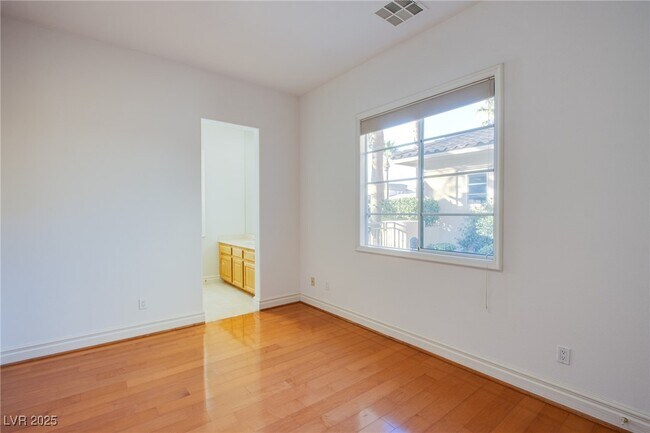 Building Photo - 2258 Green Mountain Ct