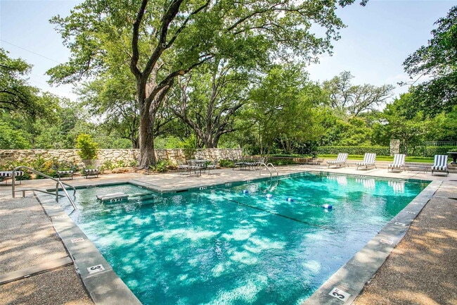 Building Photo - 3310 Fairmount St