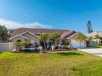 Building Photo - 2310 SW 53rd St