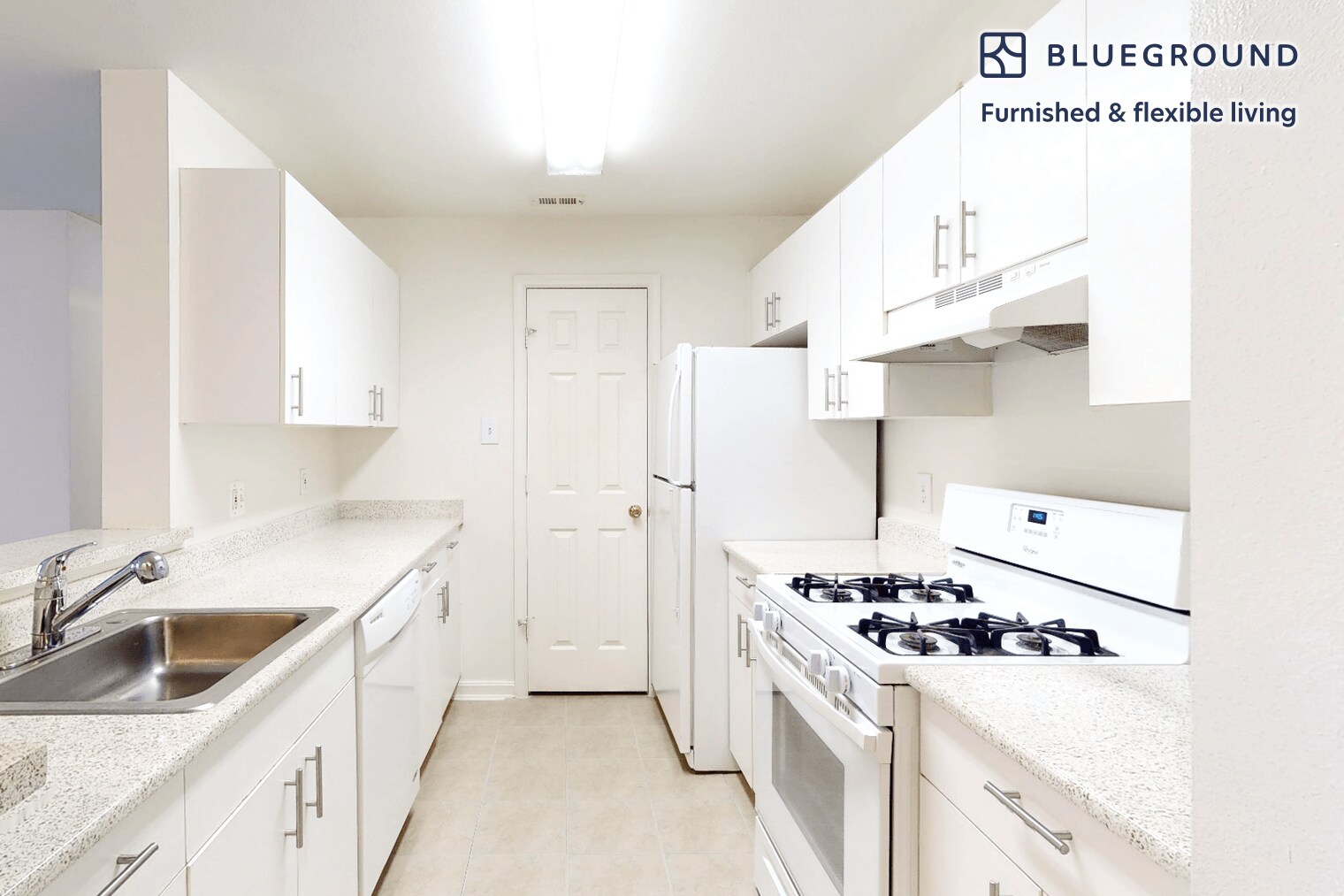 Building Photo - 15717 Winners Dr