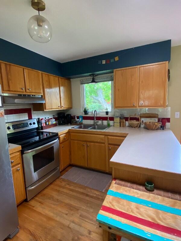 Building Photo - 2524 W Plum St