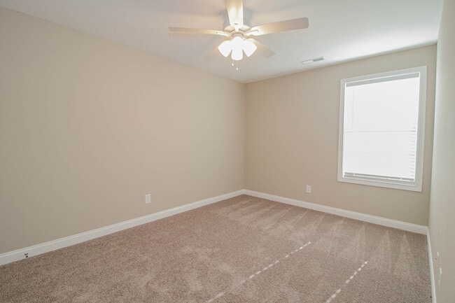 Building Photo - 4007 Ft Sumter Dr