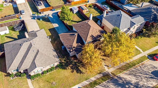 Building Photo - 2929 Jamestown Dr