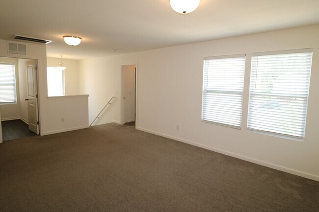 Building Photo - 4740 Wesmar Ct