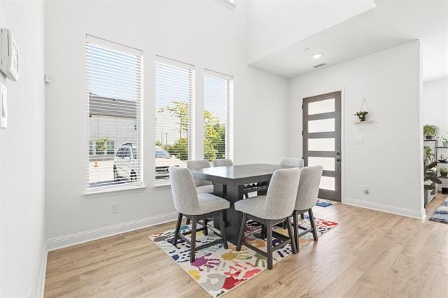 Building Photo - 2532 Campden Mews