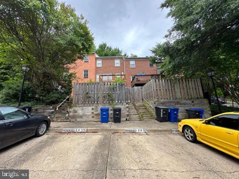 Building Photo - 2035 S Glebe Rd